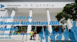 Small_alumni_in_visita_biennale_2021_-_giardini